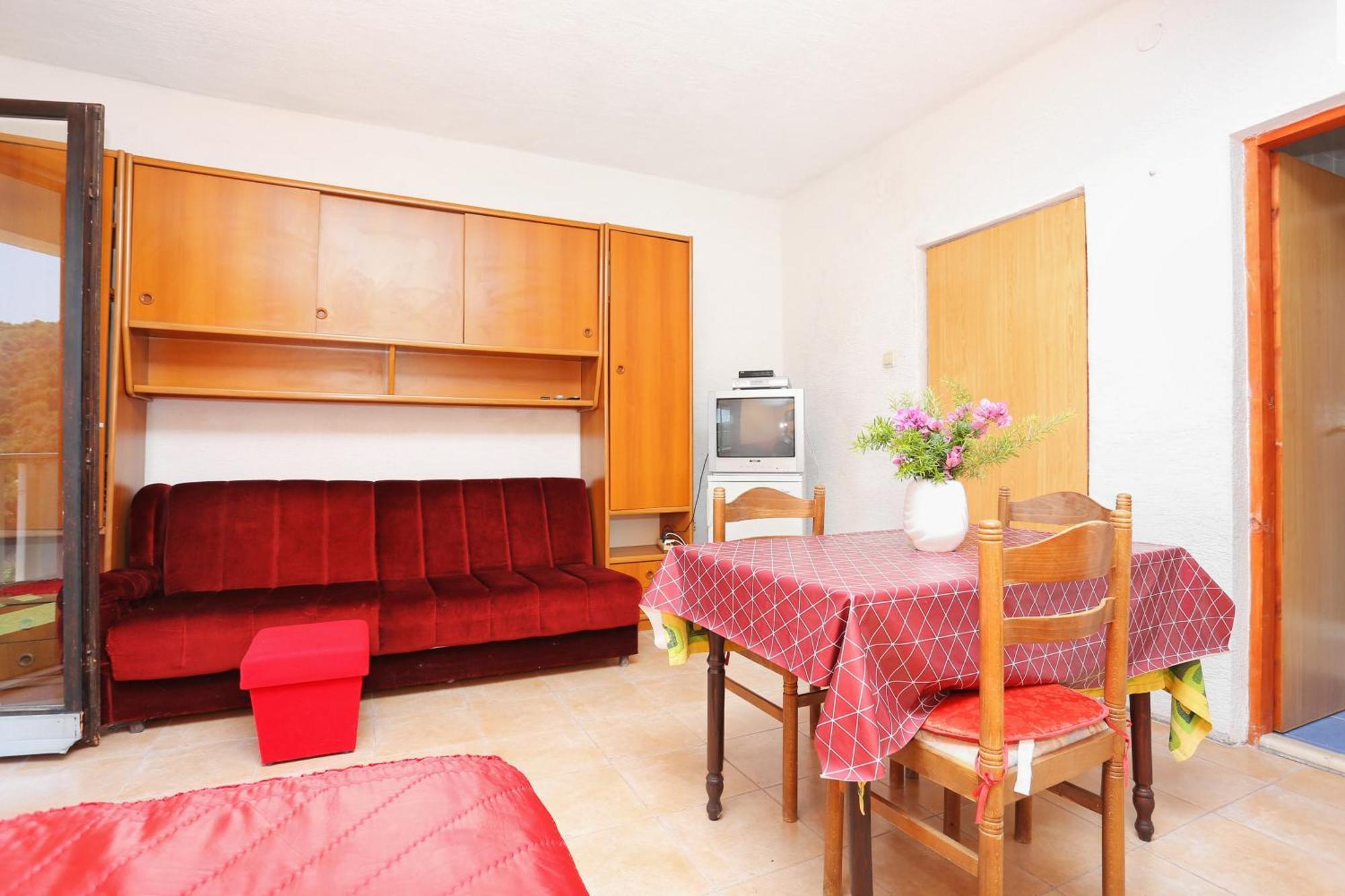 Donji Okrug  Apartments With A Parking Space Okrug Donji, Ciovo - 15848 חדר תמונה